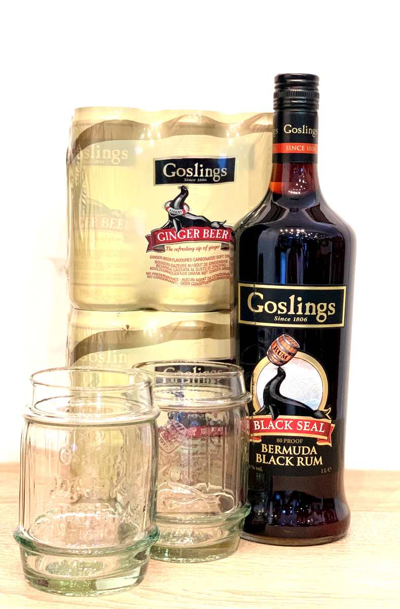 Gosling's Dark'N Stormy Kit - Mug, Rum and Ginger Beer